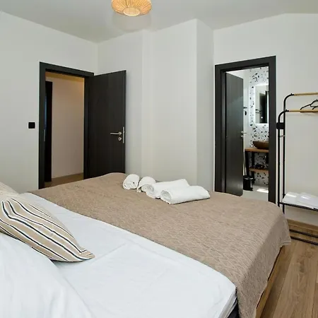 Katia * フヴァル