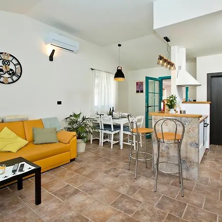 Katia * フヴァル